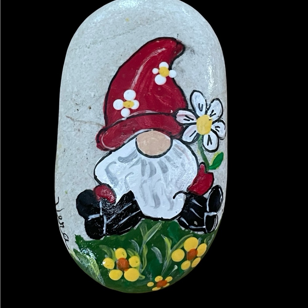Hand crafted painted daisy gnome rock white red black yellow green gray garden - Picture 5 of 11